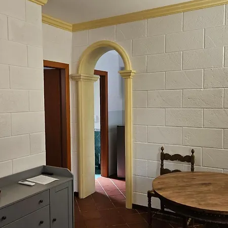 Pensión La Pineta 3*