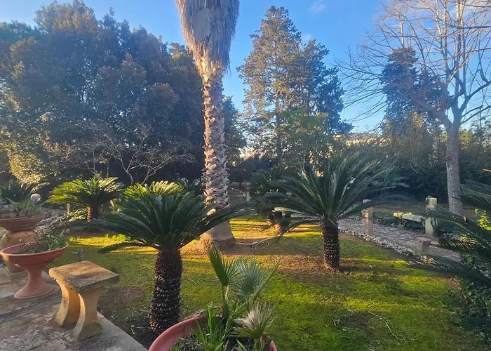 בית הארחה La Pineta לצ'ה